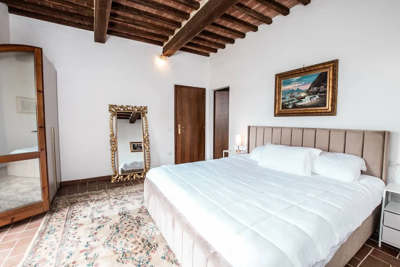 Roma Suite — view 6
