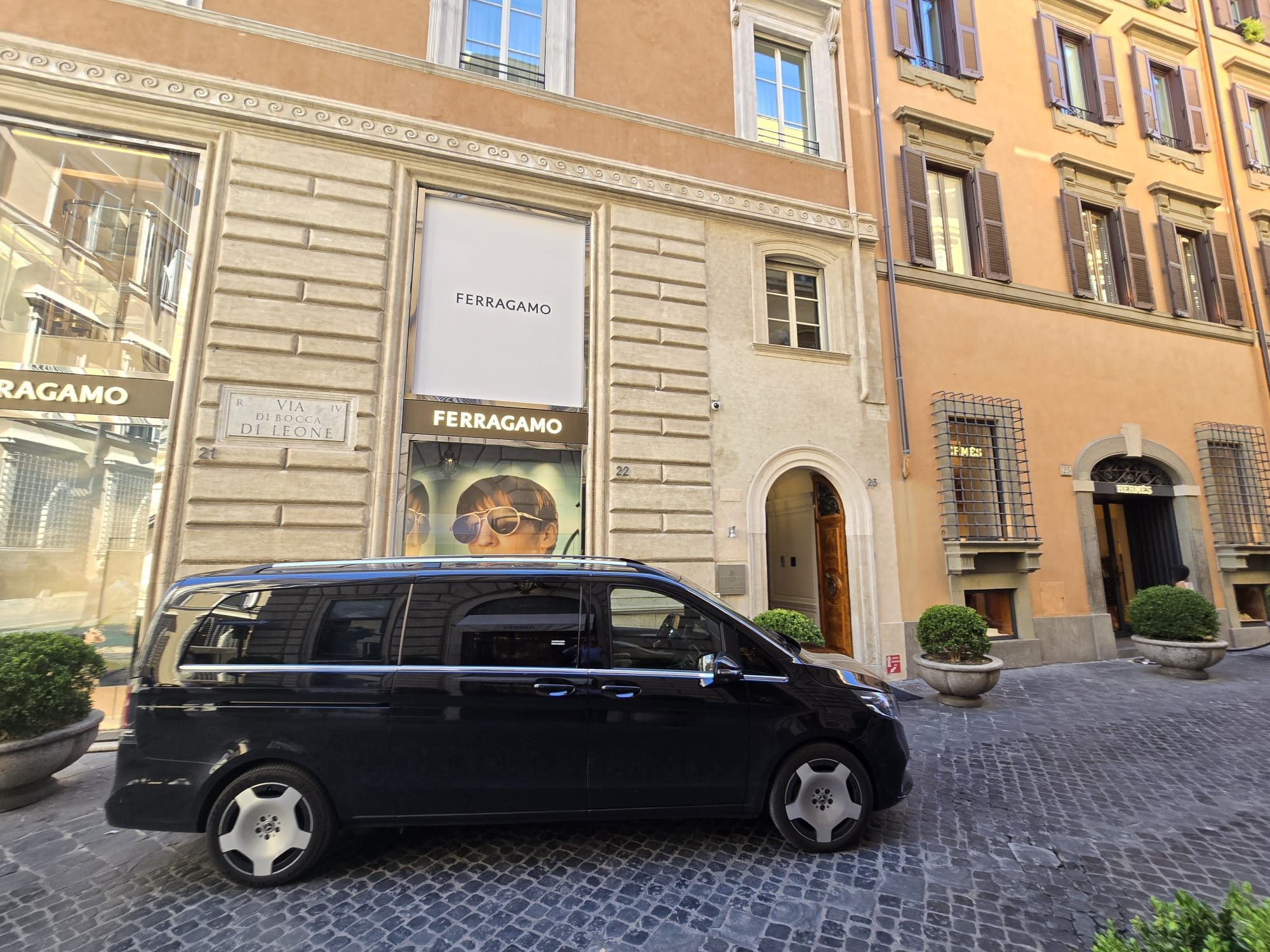 1949a231-6c08-4ef9-ac5b-9c7c49d8a6db